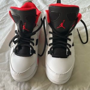 Boys size 13c Jordan tennis shoes